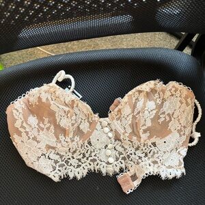 NWOT Faye Bra Top.